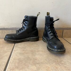 Doc Martens | black combat boots